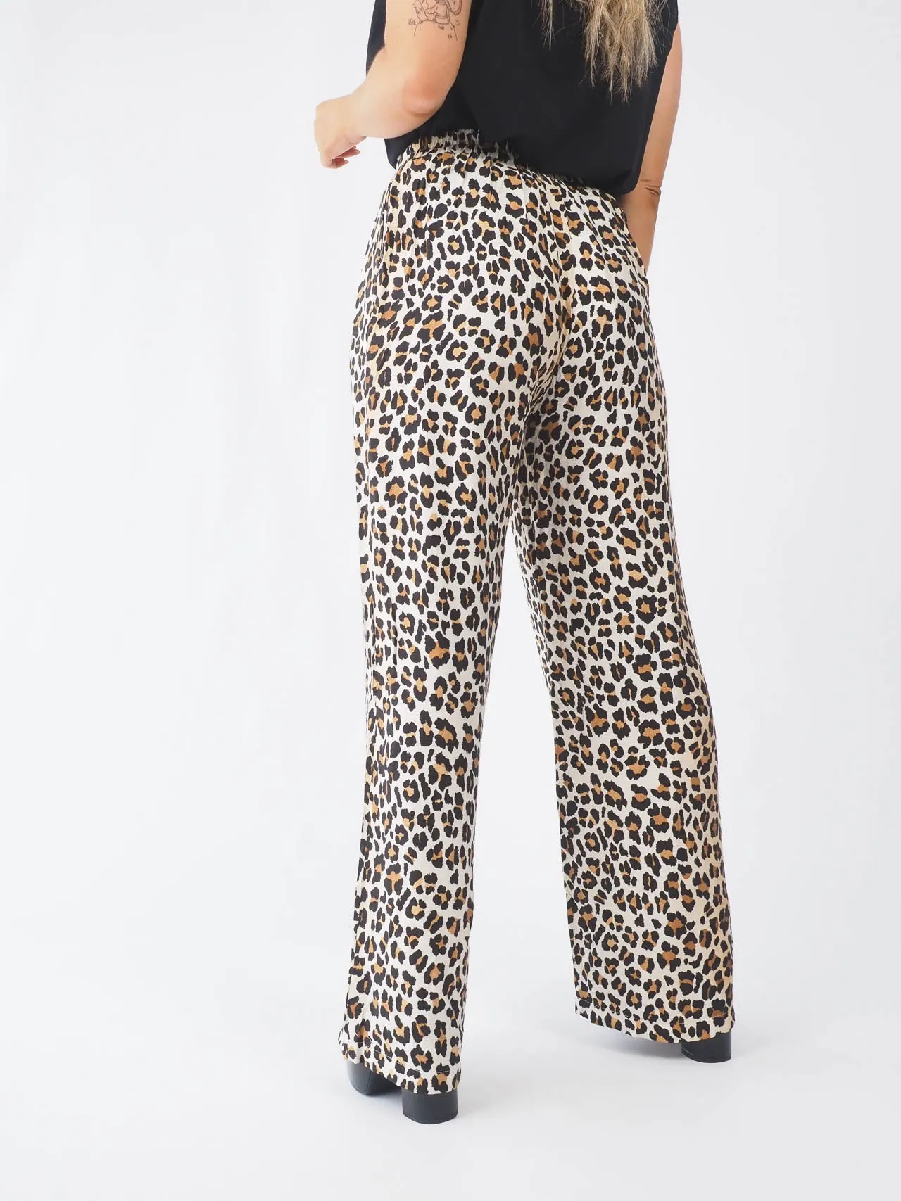 Calças Pantalona Animal Print