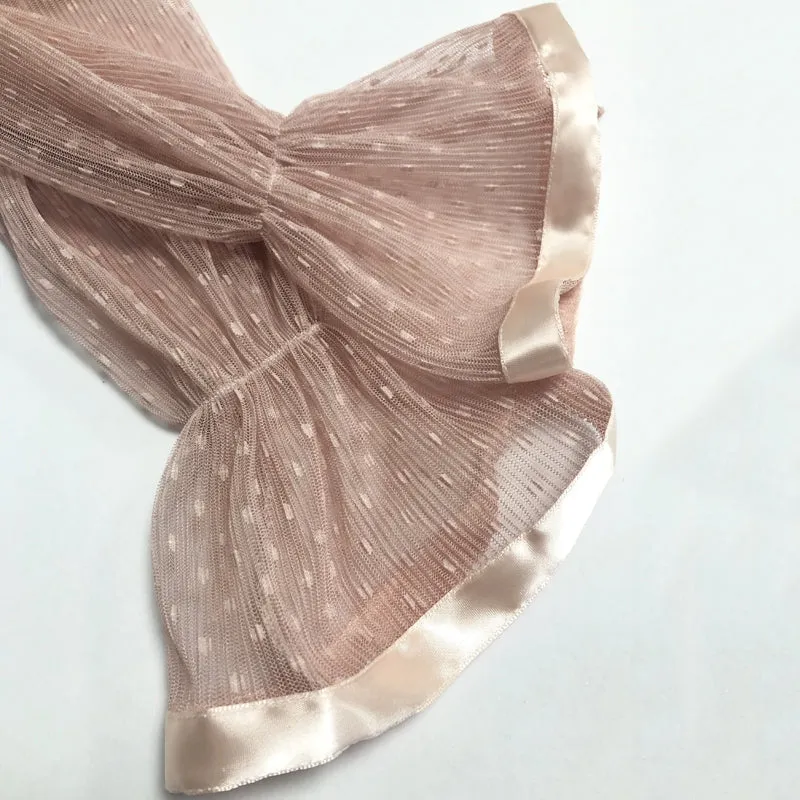 Cropped de Renda Poá Manga Princesa